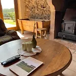 Country house Ancienne Etable Avec Vue Champagnac-le-Vieux