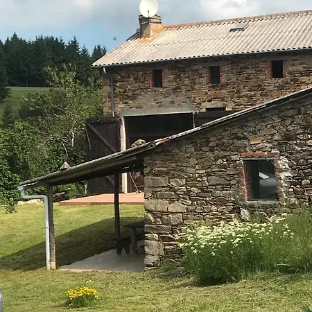 Gospodarstwo wiejskie Ancienne Etable Avec Vue Champagnac-le-Vieux